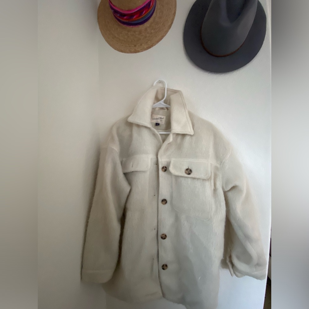 Universal threads jacket